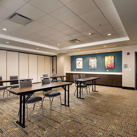 Hampton Inn Buffalo - แอมเฮิร์ส ภายนอก รูปภาพ