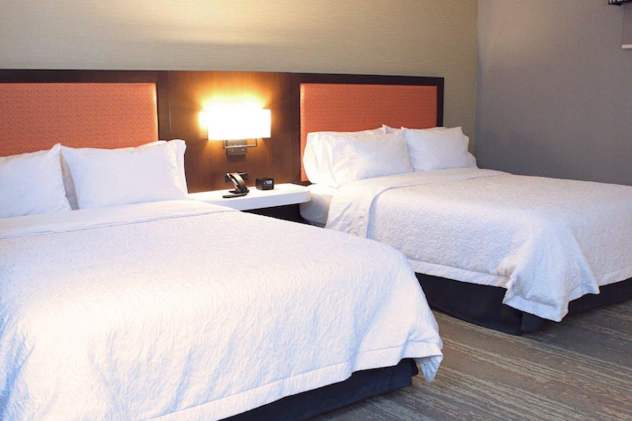 Hampton Inn Buffalo - แอมเฮิร์ส ภายนอก รูปภาพ