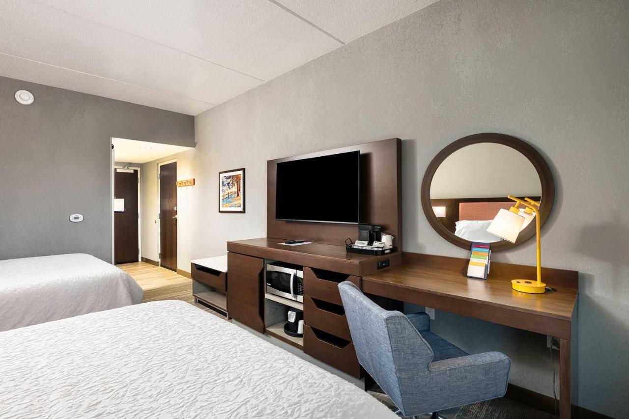 Hampton Inn Buffalo - แอมเฮิร์ส ภายนอก รูปภาพ