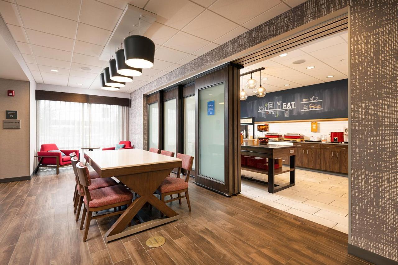 Hampton Inn Buffalo - แอมเฮิร์ส ภายนอก รูปภาพ